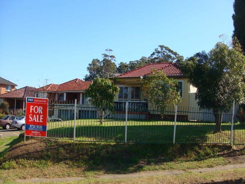 Fairfield West NSW 2165