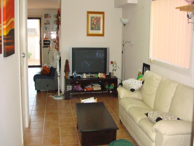 57 Evans Street, Fairfield West NSW 2165