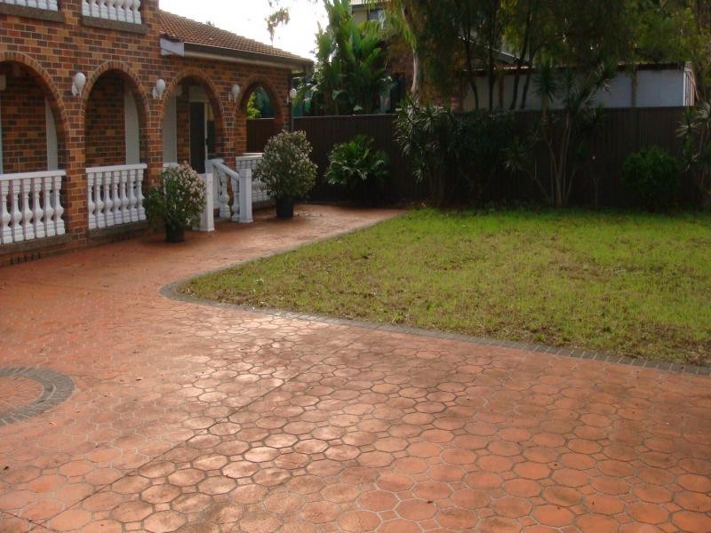7 SULLIVAN STREET, Fairfield West NSW 2165