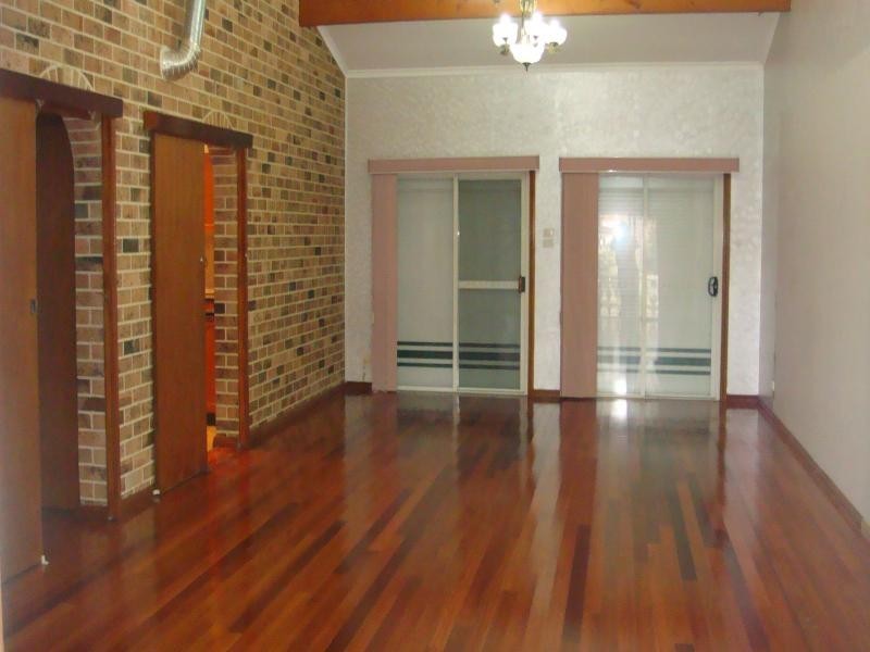 7 SULLIVAN STREET, Fairfield West NSW 2165