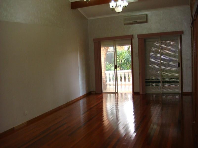 7 SULLIVAN STREET, Fairfield West NSW 2165
