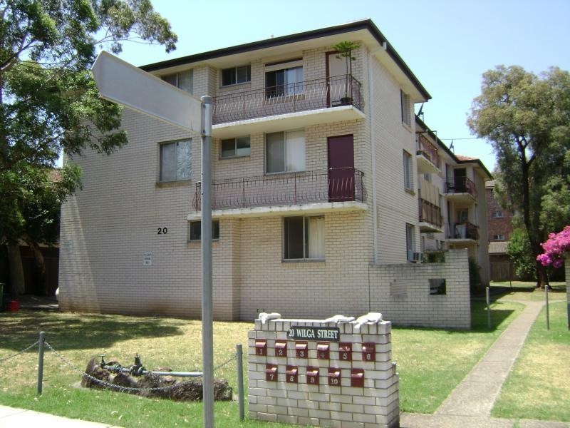 WILGA ST, Fairfield NSW 2165