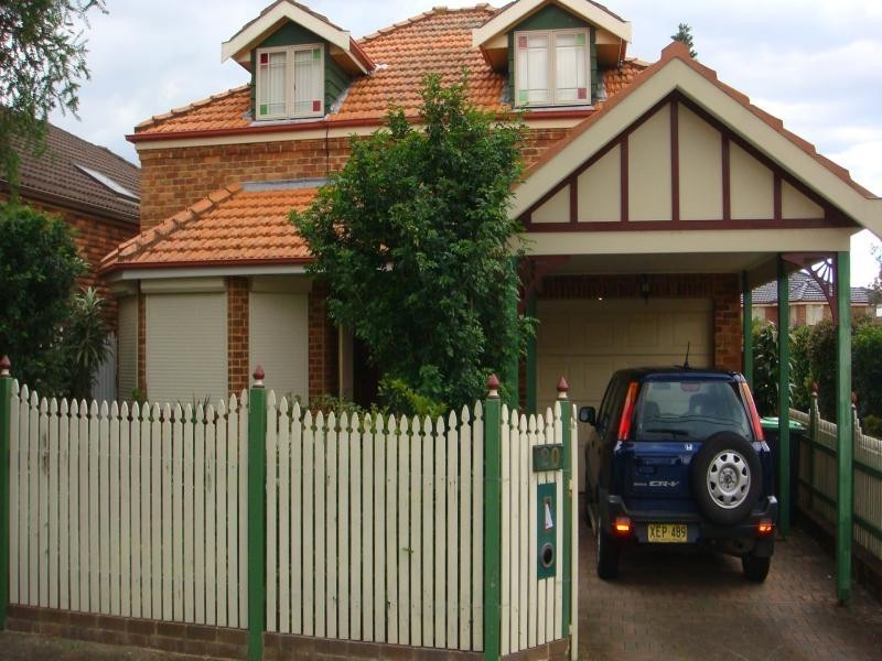 20 BLENHEIM ST, Croydon Park NSW 2133