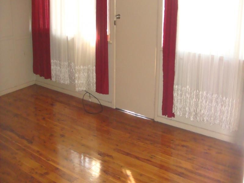 GRANVILLE ST, Fairfield NSW 2165