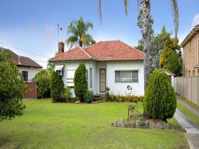 32 Alamien Road, Revesby Heights NSW 2212