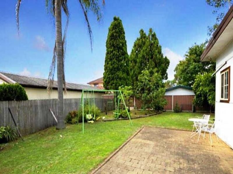 32 Alamien Road, Revesby Heights NSW 2212