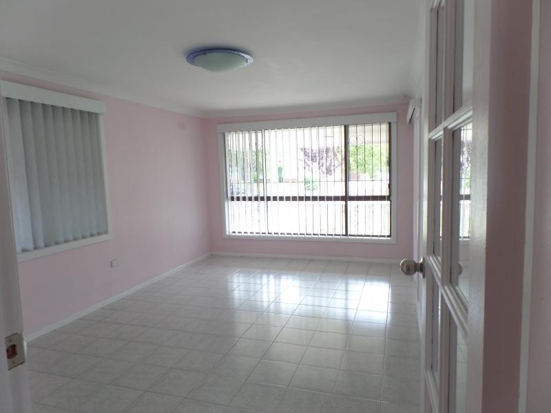 GREGORY ST, Fairfield West NSW 2165