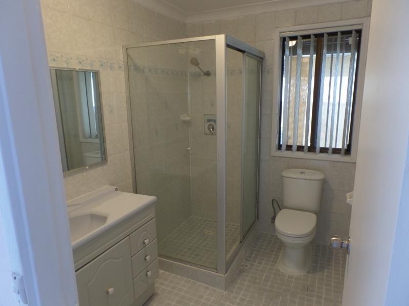 GREGORY ST, Fairfield West NSW 2165