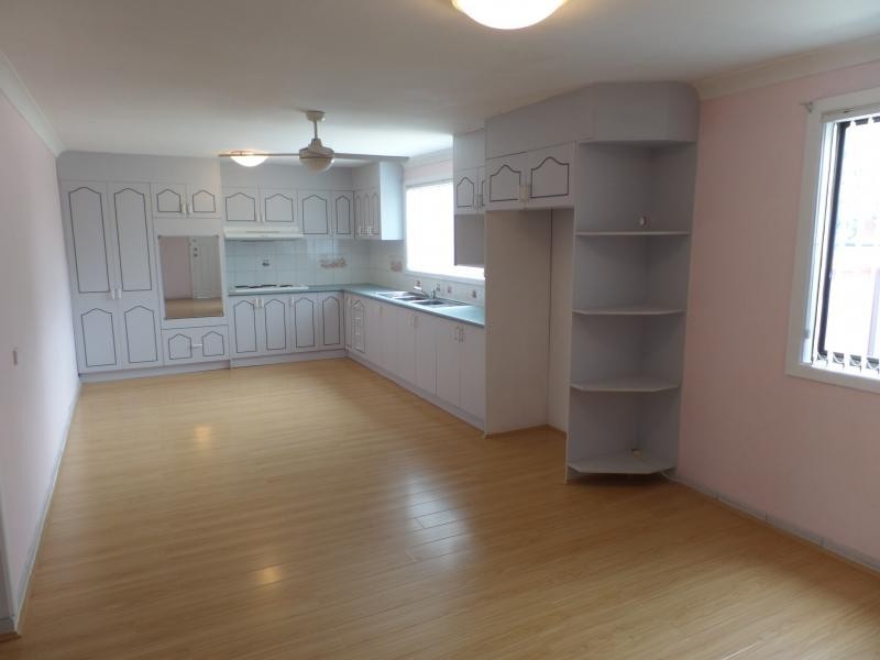 GREGORY ST, Fairfield West NSW 2165