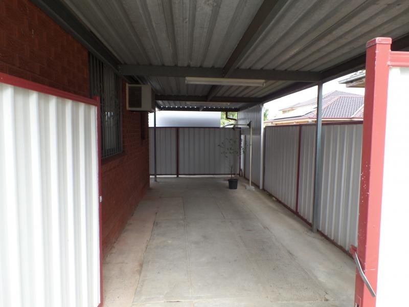 GREGORY ST, Fairfield West NSW 2165