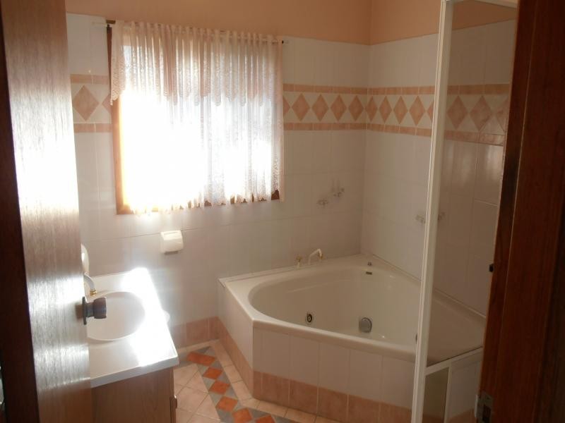 80 Eton Street, Smithfield NSW 2164