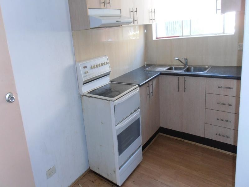 20 WILGA ST, Fairfield NSW 2165