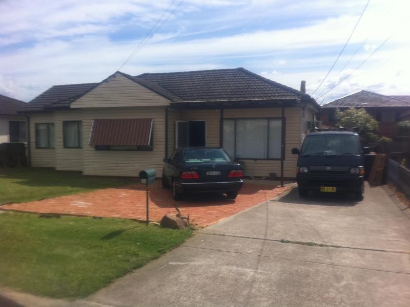 ATHERTON ST, Fairfield West NSW 2165