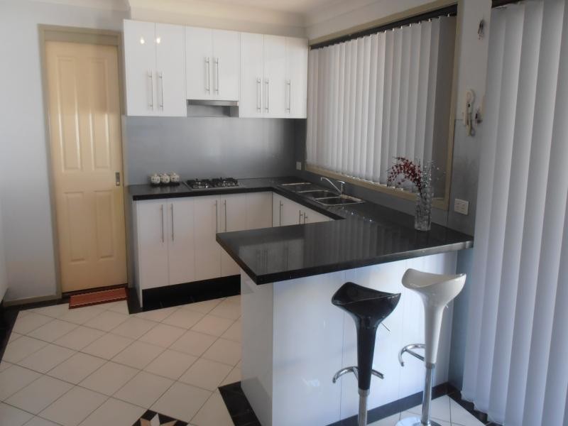 76 ATHLONE ST, Cecil Hills NSW 2171