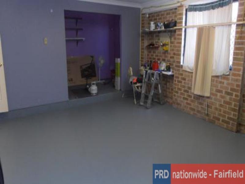 76 ATHLONE ST, Cecil Hills NSW 2171