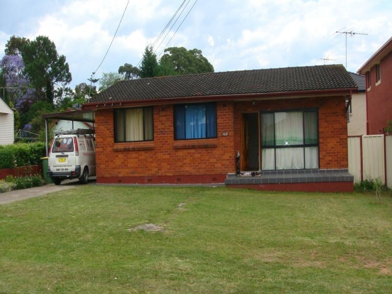 168  NEVILLE ST, Smithfield NSW 2164