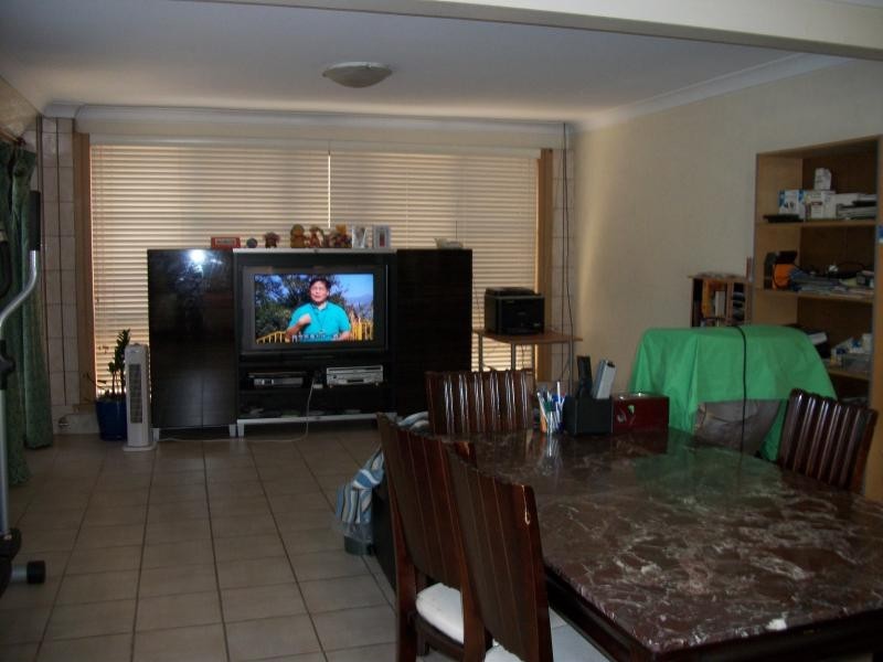 2/7 Handson, Fairfield East NSW 2165