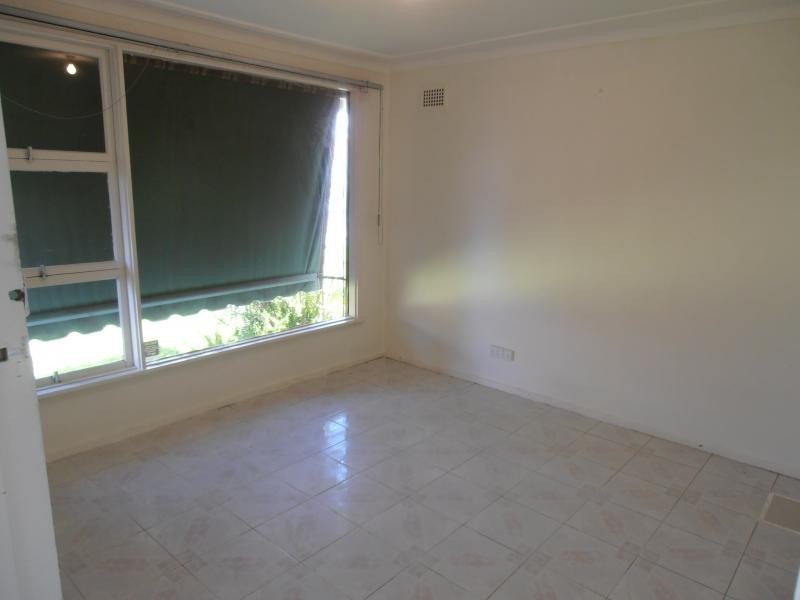 255 John St, Cabramatta West NSW 2166