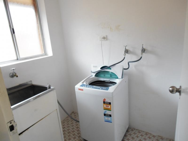 44 Wrentmore St, Fairfield NSW 2165