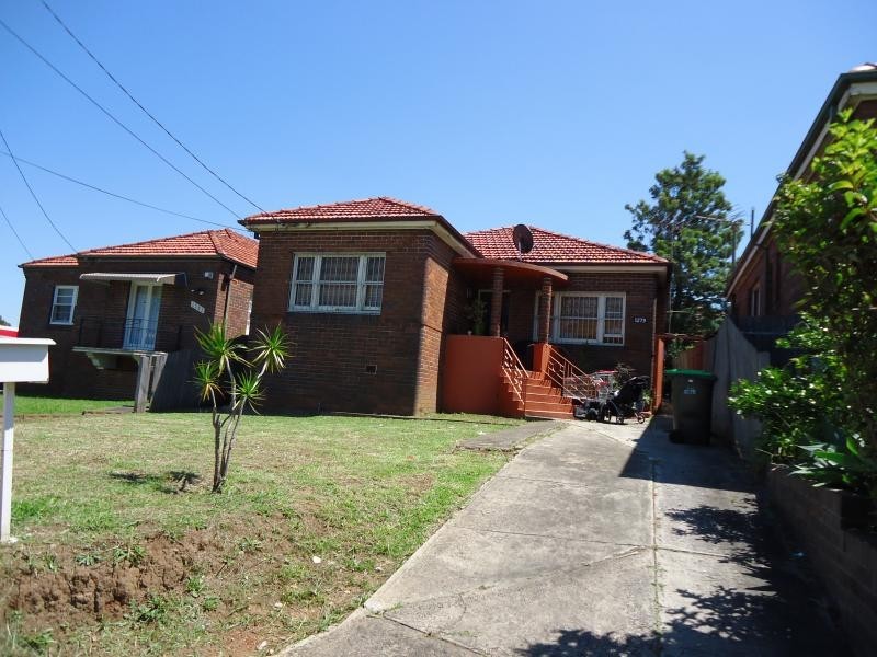 CANTERBURY RD, Punchbowl NSW 2196