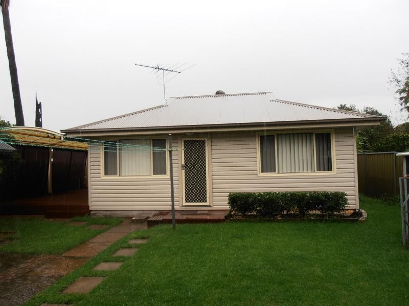 Prospect Rd, Canley Vale NSW 2166