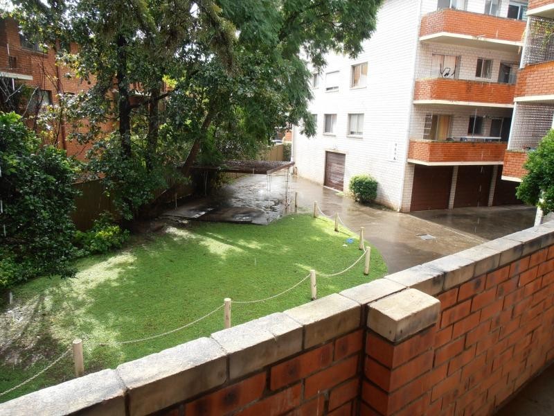 26/1 Waterside cr, Carramar NSW 2163