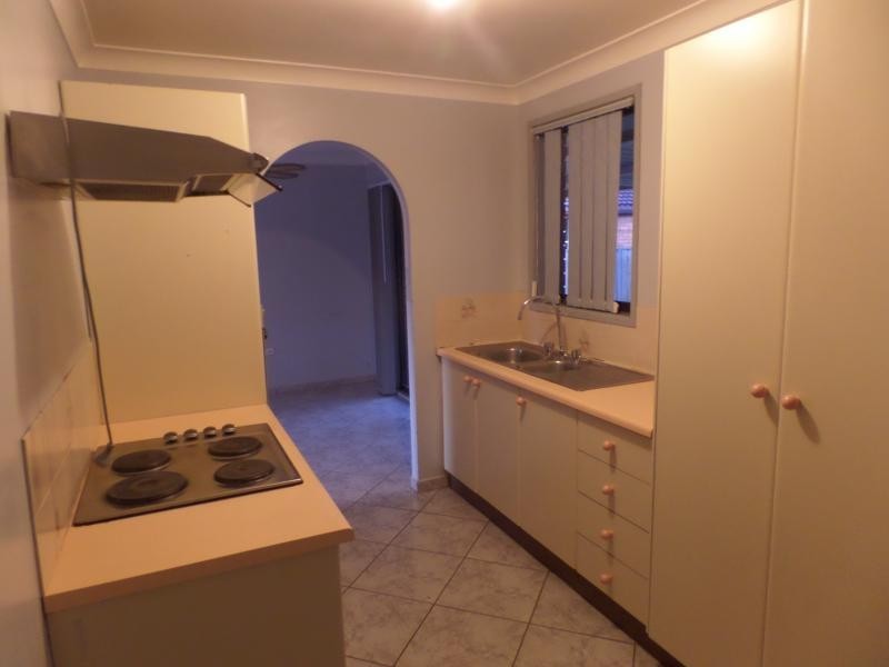 ERNST PLACE, Edensor Park NSW 2176