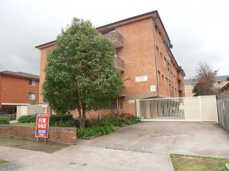 HARRIS ST, Fairfield NSW 2165