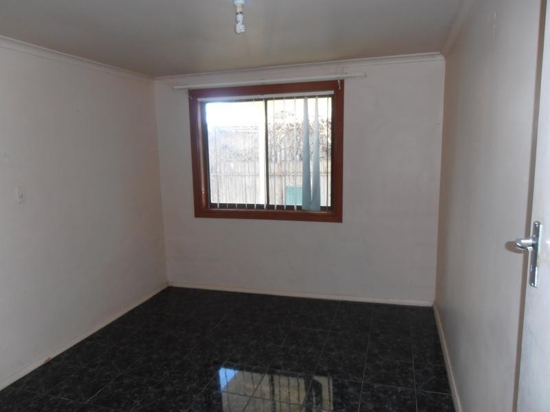 86 st johns rd, Cabramatta NSW 2166