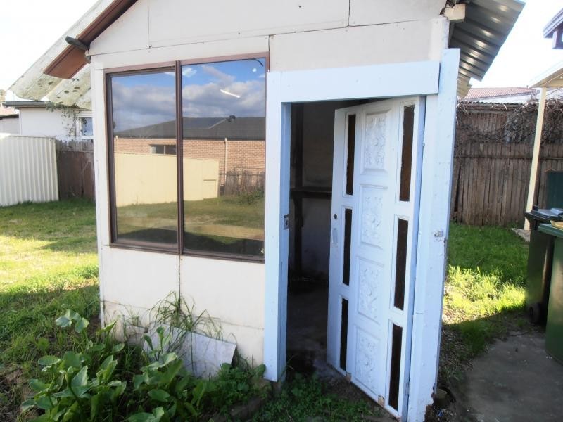 86 st johns rd, Cabramatta NSW 2166