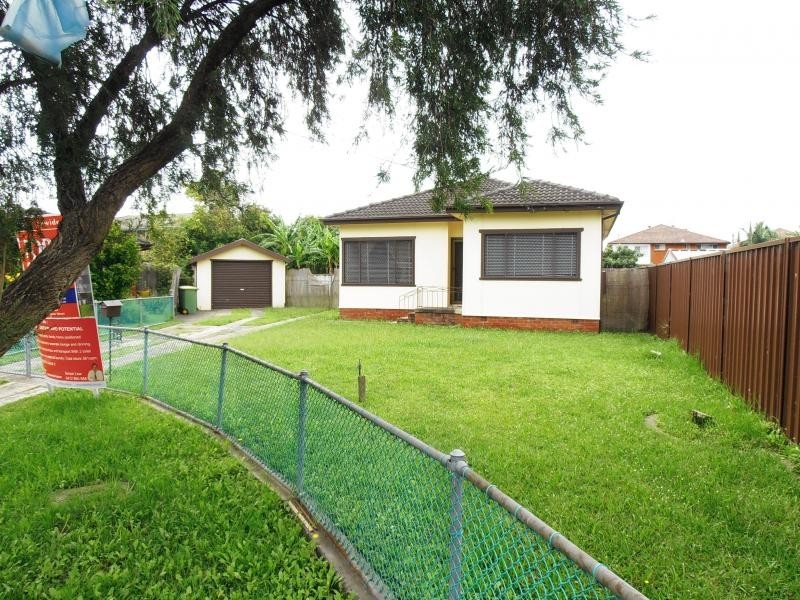 YVONNE ST, Cabramatta West NSW 2166