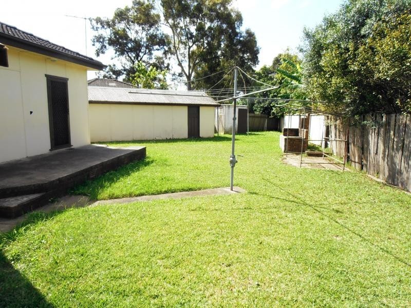 YVONNE ST, Cabramatta West NSW 2166