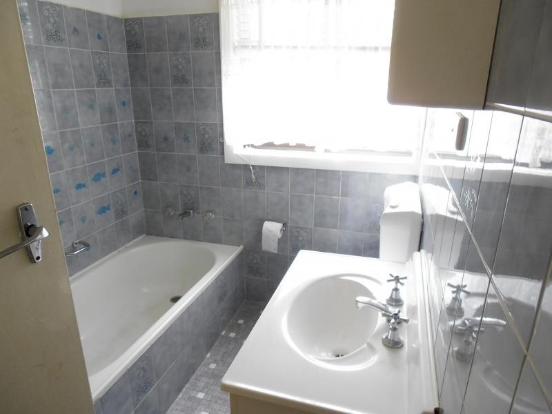 YVONNE ST, Cabramatta West NSW 2166