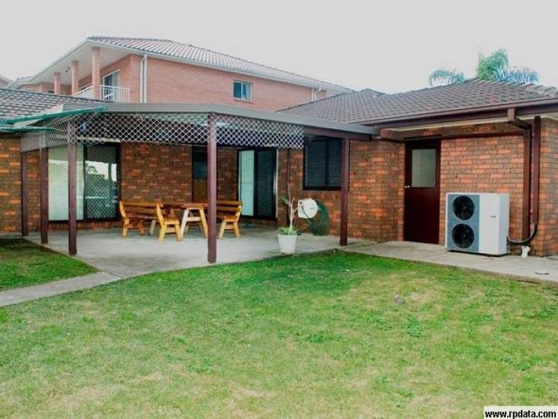 31 Runcorn Street, St Johns Park NSW 2176