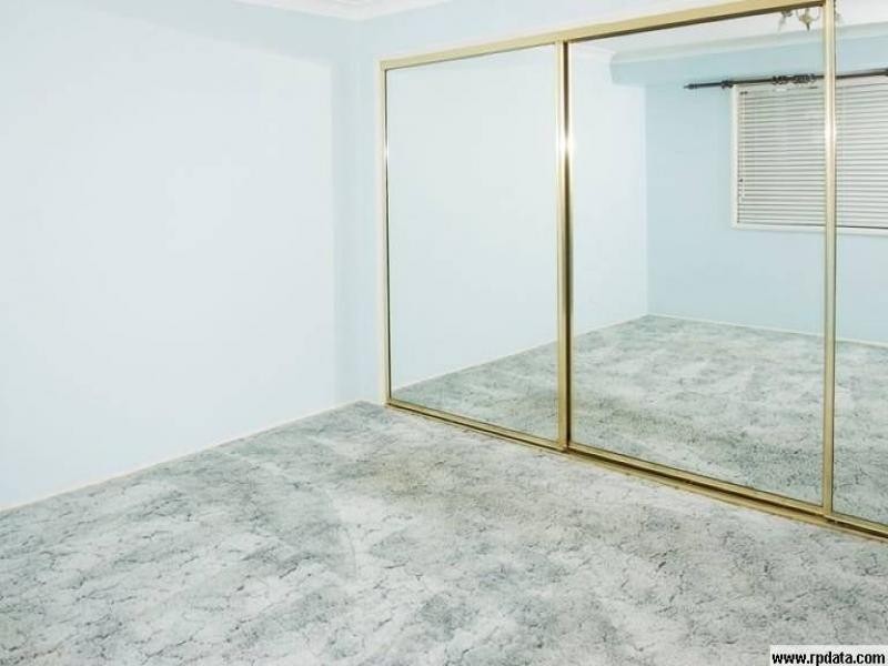 31 Runcorn Street, St Johns Park NSW 2176