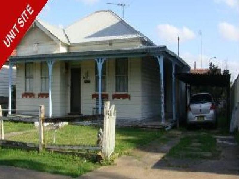 7   HARDY ST, Fairfield NSW 2165