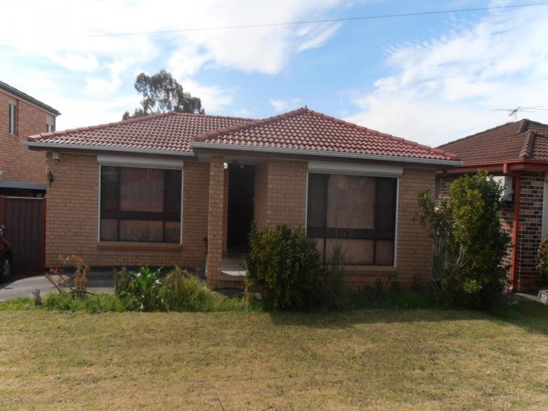 21 HAYDN PLACE, Bonnyrigg Heights NSW 2177