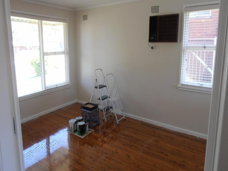 17 GEMOORE  ST, Smithfield NSW 2164
