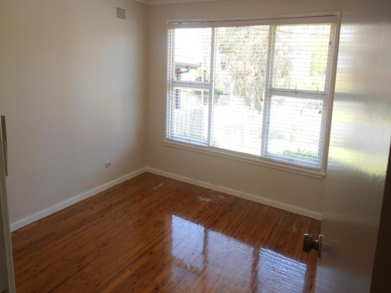 17 GEMOORE  ST, Smithfield NSW 2164