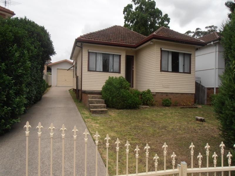 CARNATION AV, Guildford NSW 2161