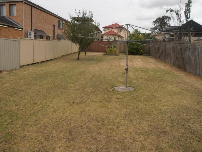CARNATION AV, Guildford NSW 2161