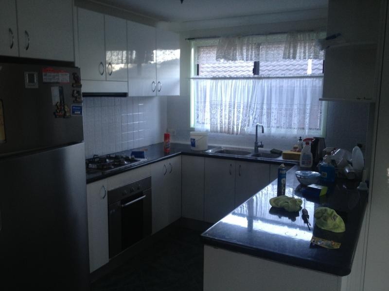 OLIVERI CR, Green Valley NSW 2168