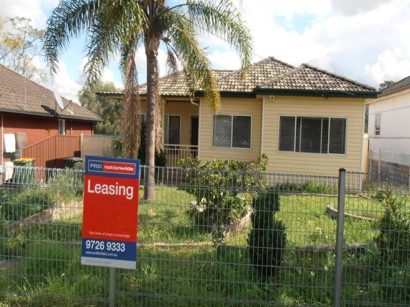 MAUD ST, Fairfield West NSW 2165