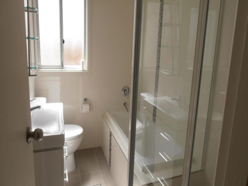 MAUD ST, Fairfield West NSW 2165