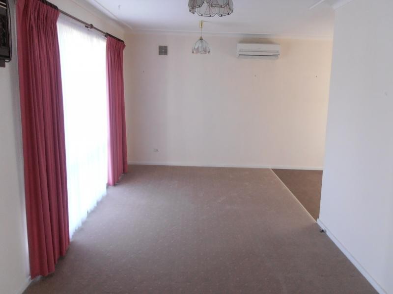 105 THORNEY RD, Fairfield West NSW 2165