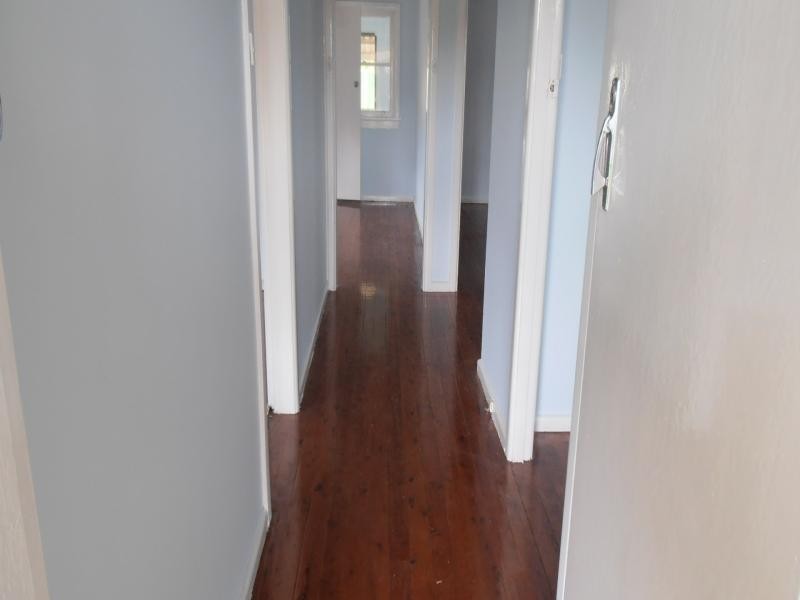 4 COOMA ST, Carramar NSW 2163