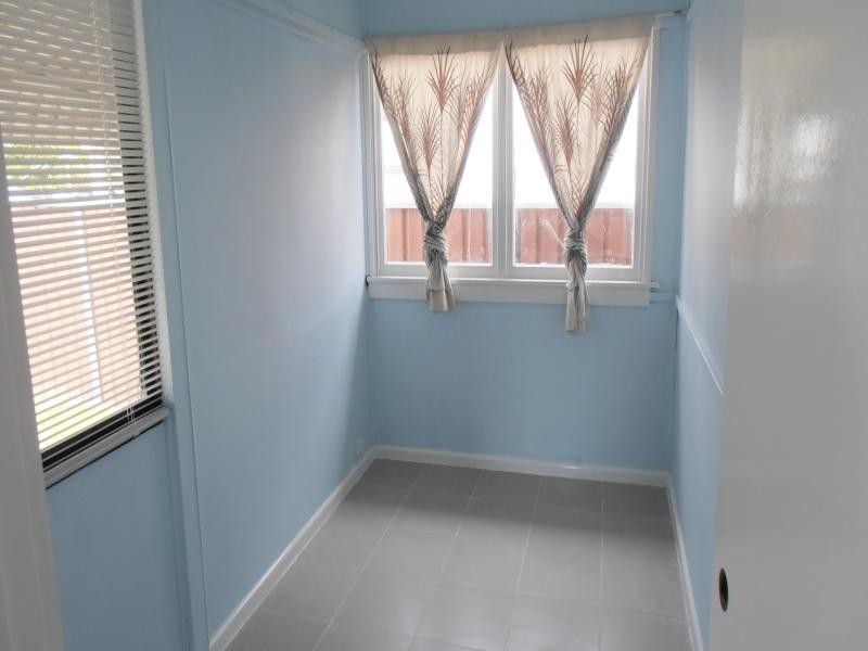 4 COOMA ST, Carramar NSW 2163