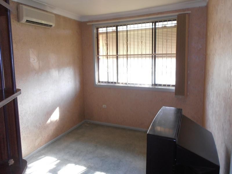 BOURKE ST, Smithfield NSW 2164