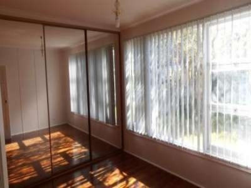 JOYCE ST, Fairfield NSW 2165