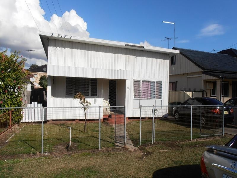 23 JOYCE ST, Fairfield NSW 2165